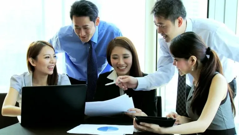 Comment trouver un agent de sourcing en Chine : une étude de cas : comparer les bons et les mauvais agents